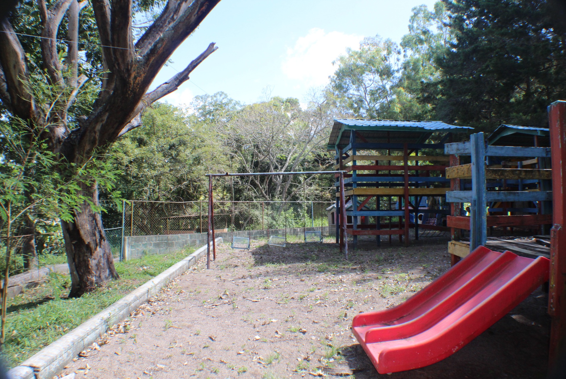 Venta: Terreno en circuito cerrado, Res. Villa Elena